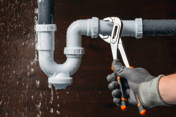 Professional Leak Detection technician working in Merrimac, VA
